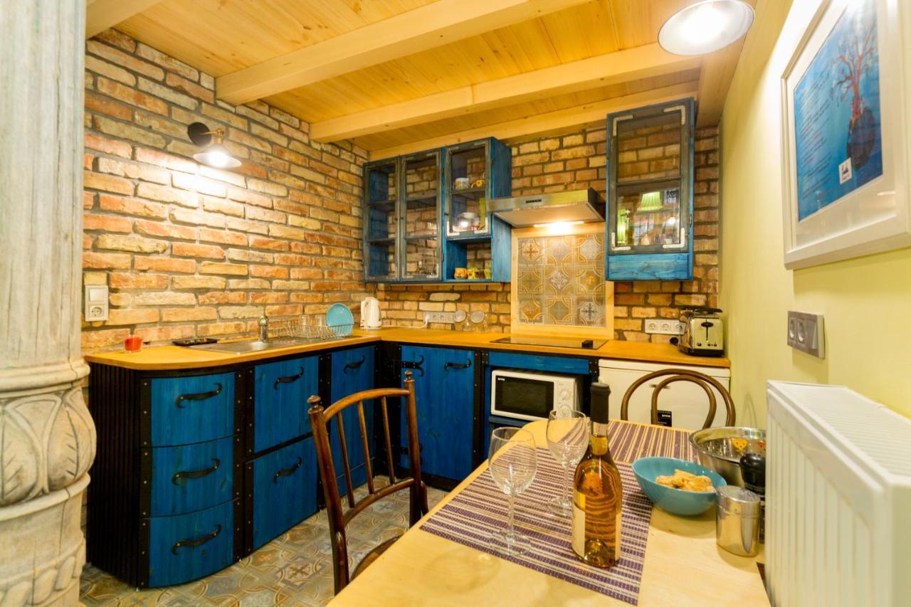 Artistic Apartment บูดาเปสต์ ภายนอก รูปภาพ