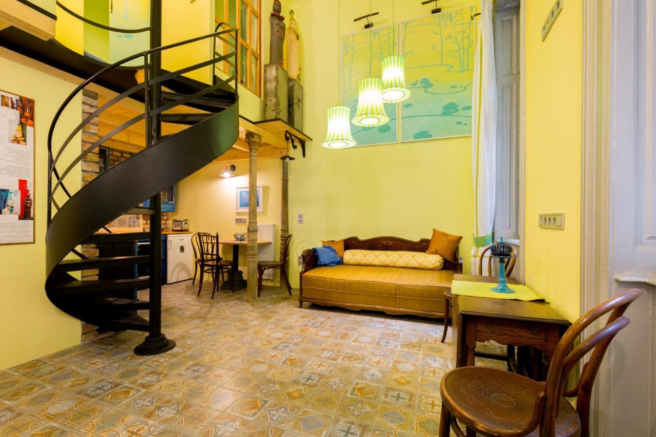 Artistic Apartment บูดาเปสต์ ภายนอก รูปภาพ